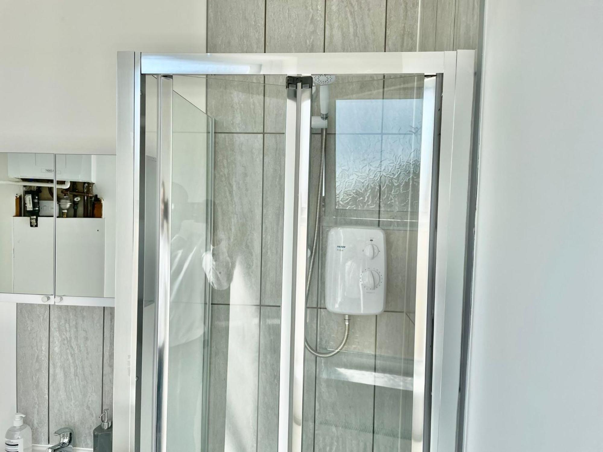 Cheerful 1 Bed Apartment Cardiff City Centre - Penarth Rd Εξωτερικό φωτογραφία