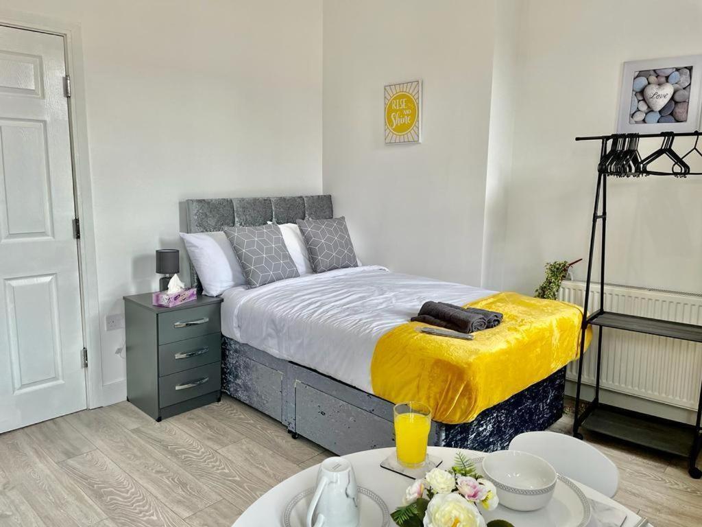 Cheerful 1 Bed Apartment Cardiff City Centre - Penarth Rd Δωμάτιο φωτογραφία