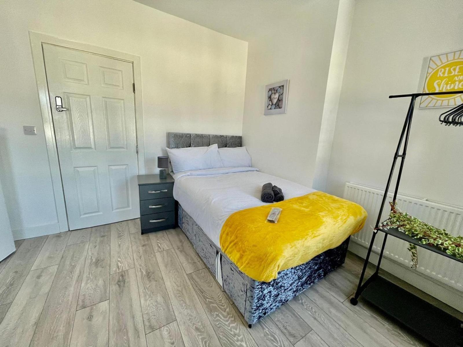 Cheerful 1 Bed Apartment Cardiff City Centre - Penarth Rd Δωμάτιο φωτογραφία